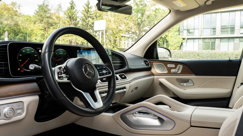 MERCEDES-BENZ GL GLS 400 d 4-Matic
