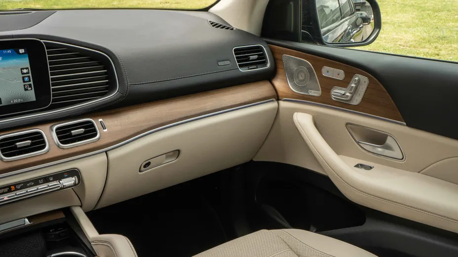 MERCEDES-BENZ GL GLS 400 d 4-Matic