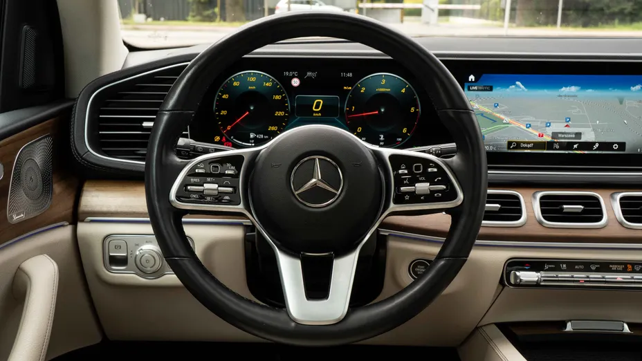MERCEDES-BENZ GL GLS 400 d 4-Matic
