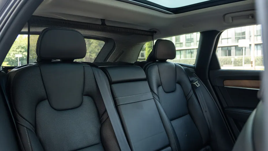 VOLVO V90 V90 T8 AWD Plug-In Hybrid Inscription aut