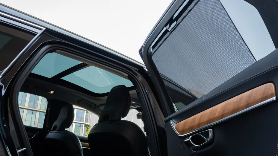 VOLVO V90 V90 T8 AWD Plug-In Hybrid Inscription aut