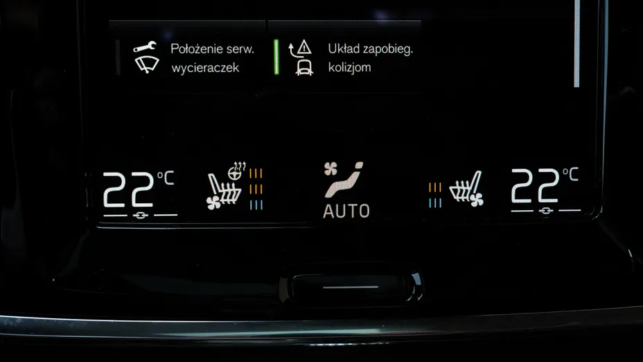 VOLVO V90 V90 T8 AWD Plug-In Hybrid Inscription aut