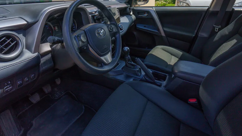 TOYOTA RAV4 RAV4 2.0 Active 4x2