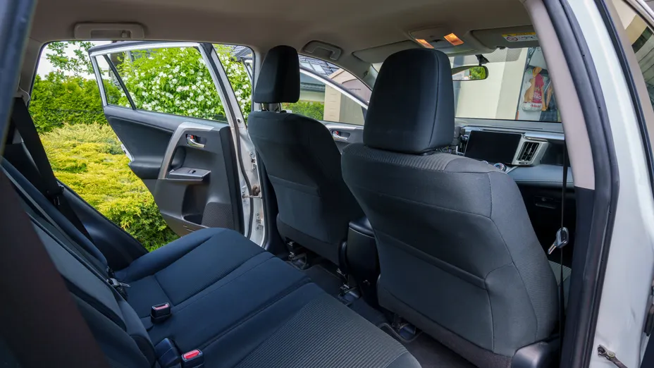 TOYOTA RAV4 RAV4 2.0 Active 4x2