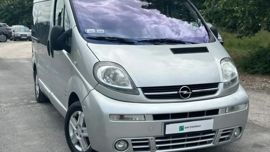 OPEL Vivaro -