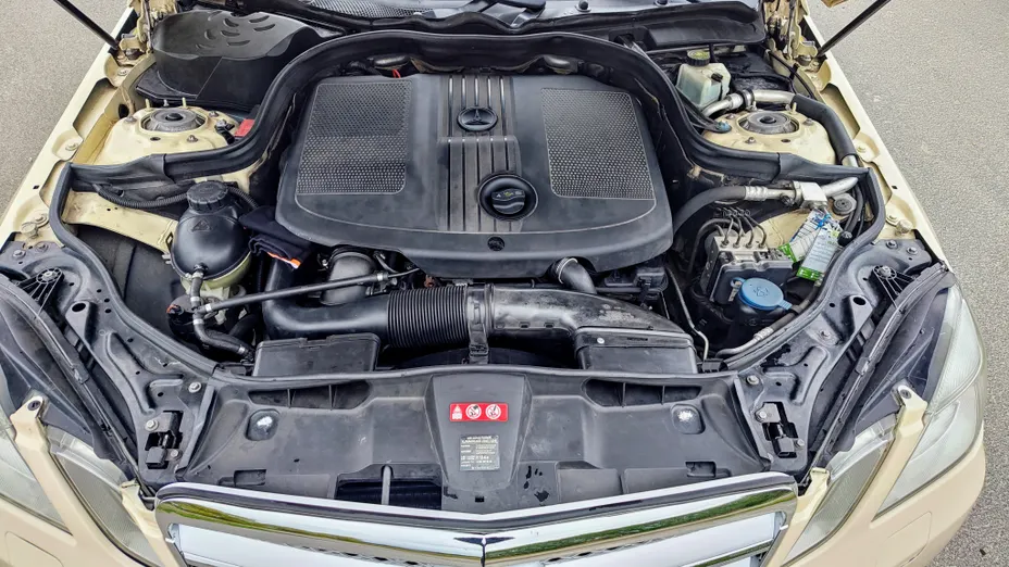 MERCEDES-BENZ E Klasa E 200 BlueTEC 7G-TRONIC Avantgarde