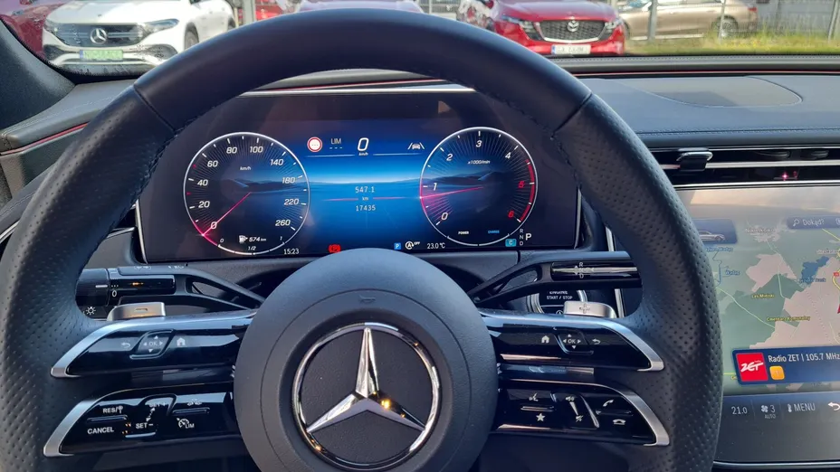 MERCEDES-BENZ E Klasa E 220 d mHEV 4-Matic AMG 9G-Tronic