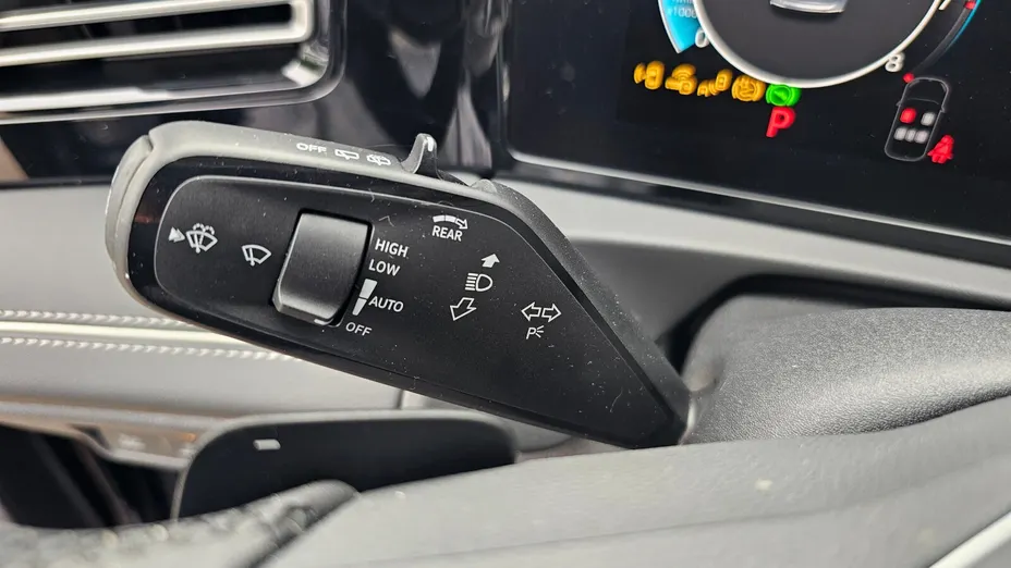 VOLKSWAGEN Tiguan Tiguan 1.5 eTSI Elegance DSG Nowy
