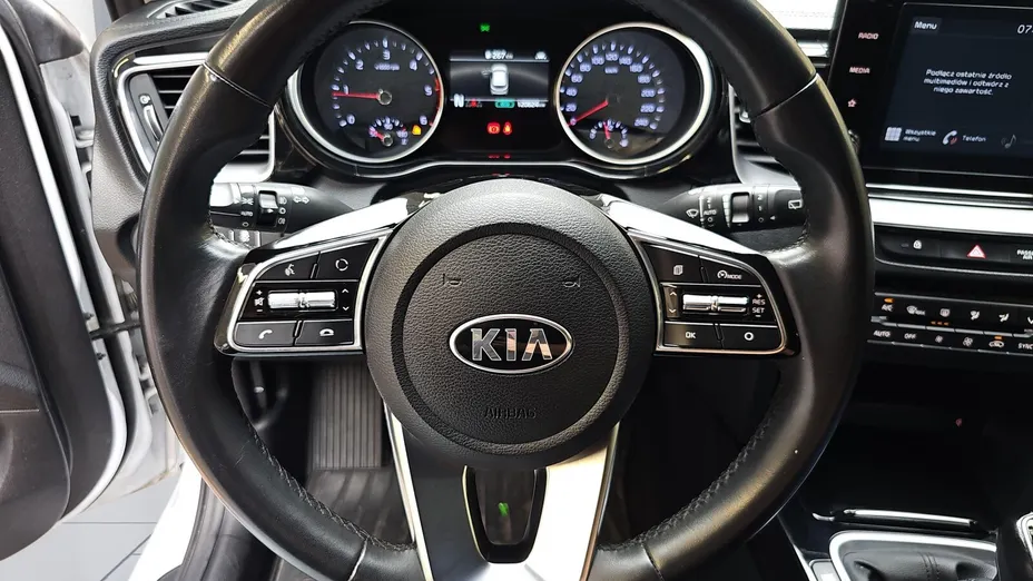 KIA Cee'd Ceed 1.6 CRDi SCR L