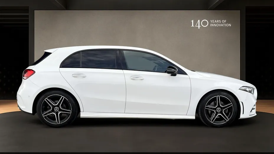 MERCEDES-BENZ A Klasa A 180 AMG Line 7G-DCT