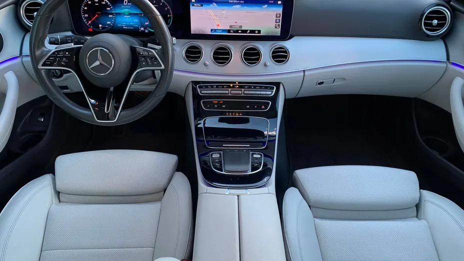 MERCEDES-BENZ E Klasa E 300 de 4-Matic Avantgarde
