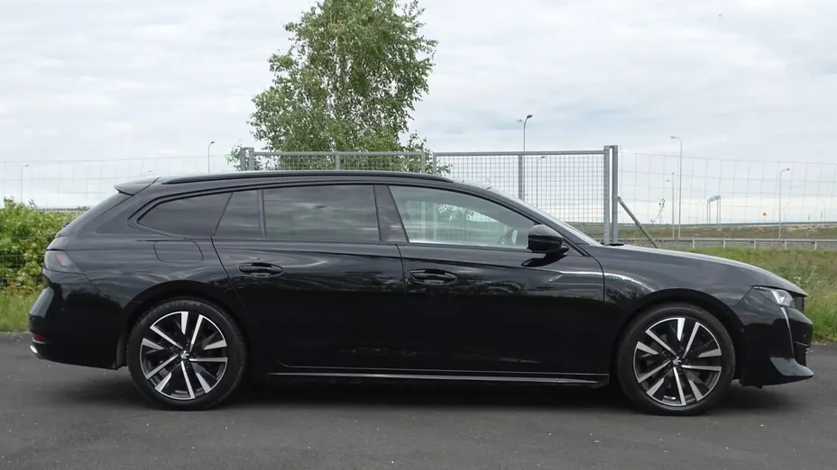 PEUGEOT 508 -