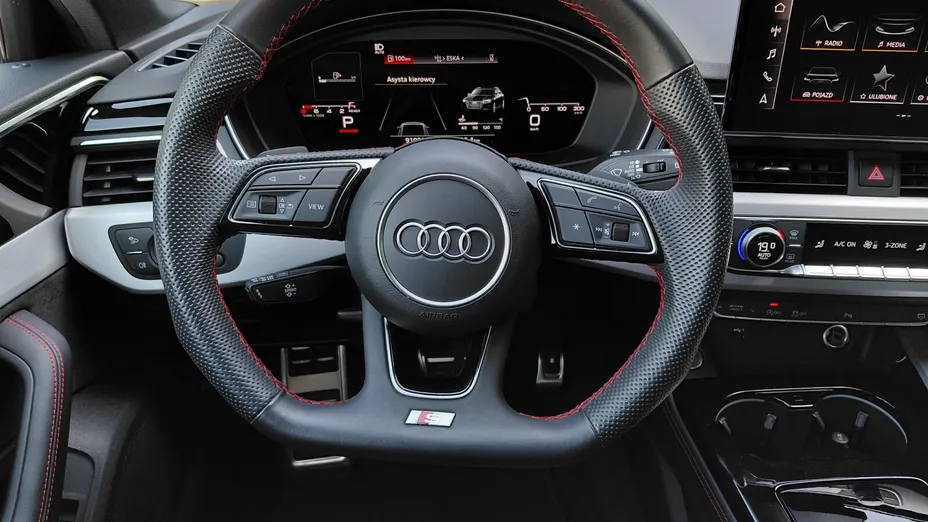 AUDI A4 Avant -
