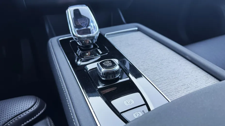 VOLVO XC90 XC90 B5 B AWD Plus Bright 7os aut