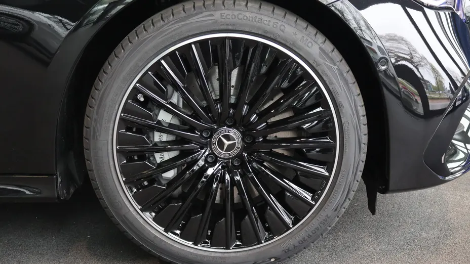 MERCEDES-BENZ E Klasa E 220 d mHEV 4-Matic AMG 9G-Tronic Nowy