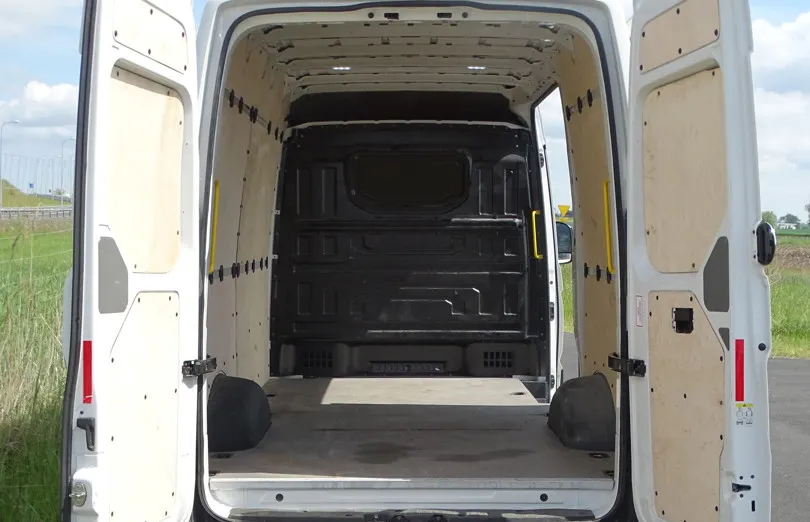 VOLKSWAGEN Crafter -