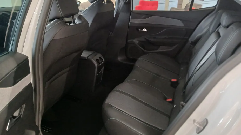 PEUGEOT 408 408 1.2 PureTech mHEV Allure S&S e-DSC6 Nowy