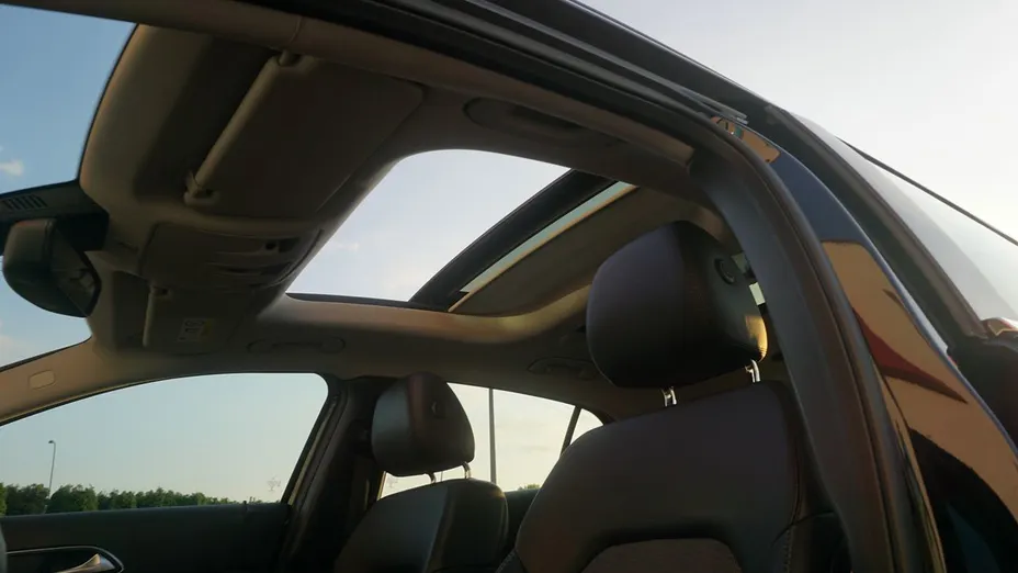 MERCEDES-BENZ GLA GLA 200 7G-DCT Urban
