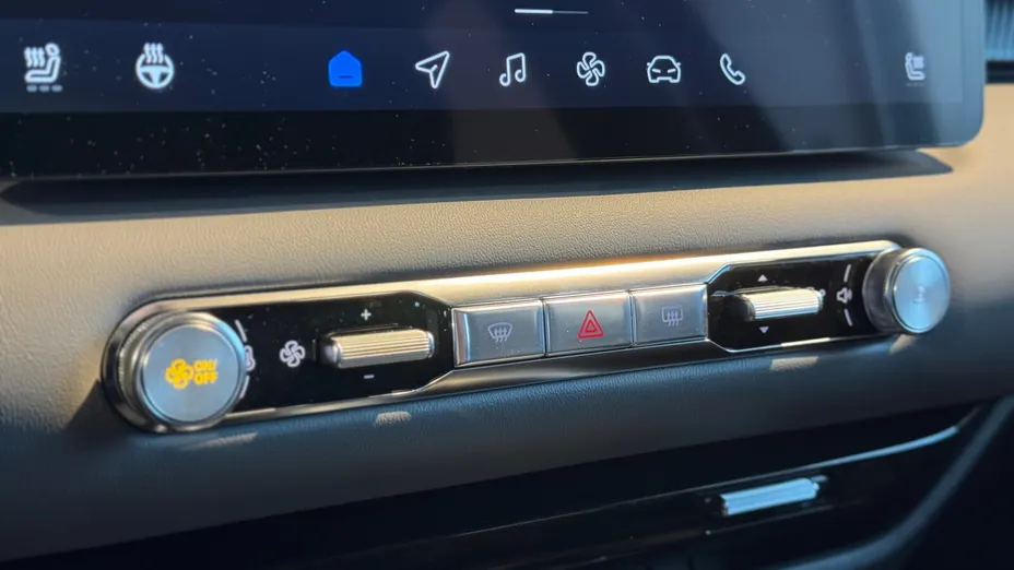 MG MGS5 MGS5 49kWh Standard Range RWD Excite Nowy