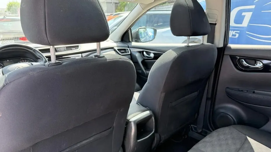 NISSAN Qashqai Qashqai 1.2 DIG-T Acenta