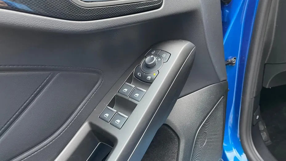 FORD Focus Focus 1.0 EcoBoost mHEV ST-Line X aut Nowy