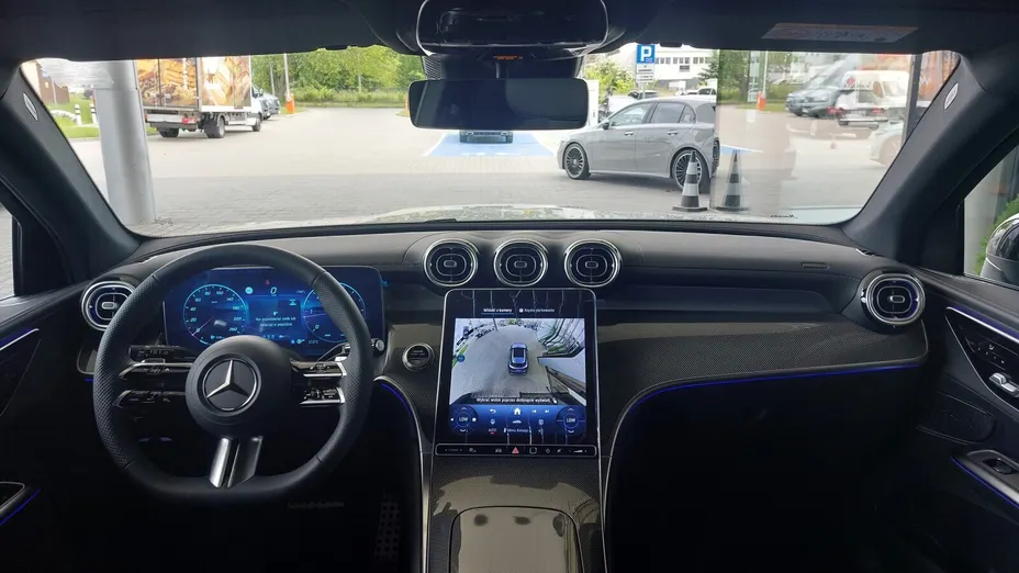 MERCEDES-BENZ GLC -