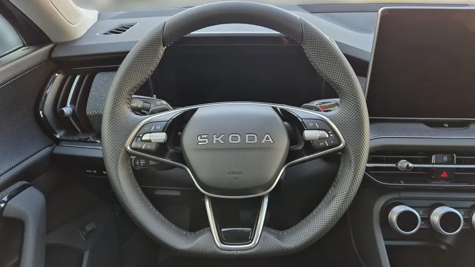 SKODA Kodiaq Kodiaq 1.5 TSI mHEV 4x2 Drive DSG Nowy