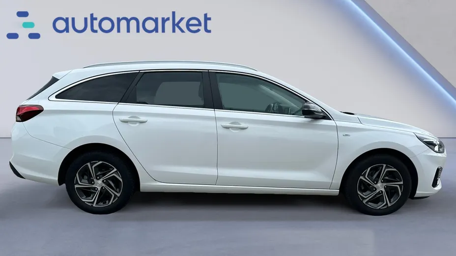 HYUNDAI i30 i30 1.5 T-GDI 48V Smart