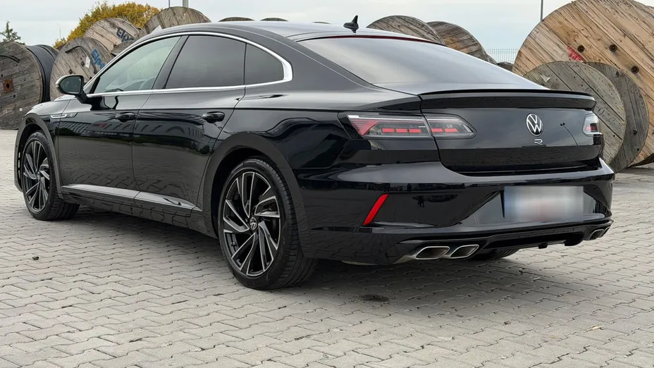 VOLKSWAGEN Arteon Arteon 2.0 TSI 4Motion R DSG