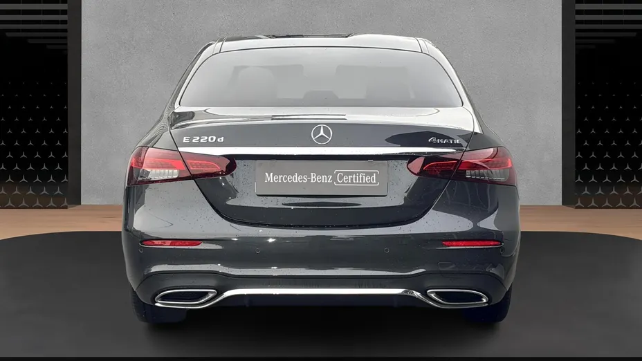 MERCEDES-BENZ E Klasa E 220 d 4-Matic AMG