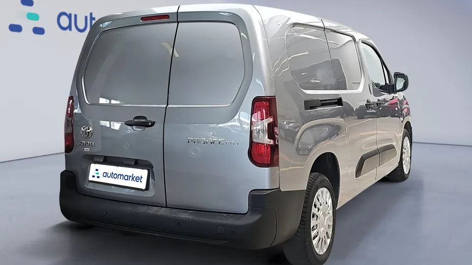 TOYOTA Proace City Proace City 1.5 D-4D Long 2,4t Active