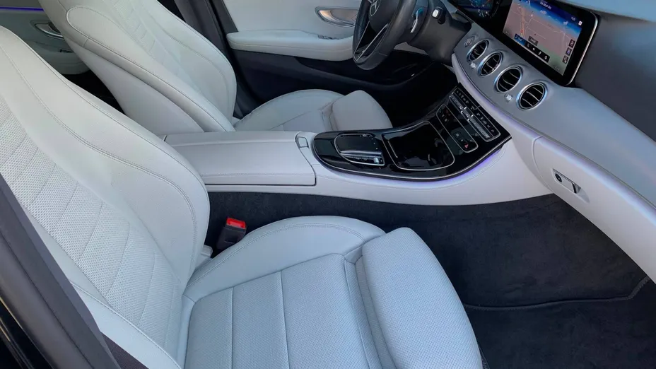 MERCEDES-BENZ E Klasa E 300 de 4-Matic Avantgarde