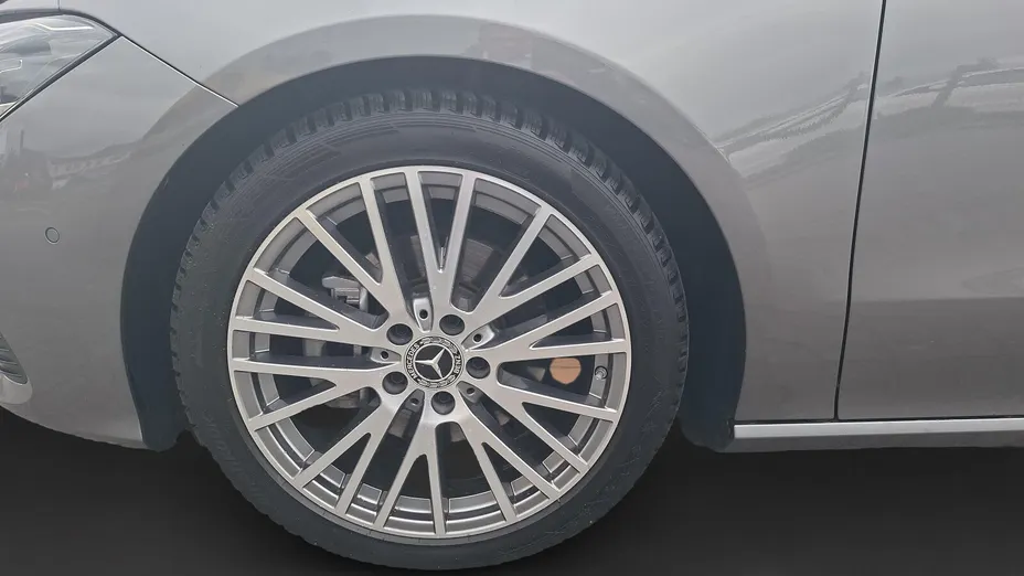 MERCEDES-BENZ CLA CLA 200 d Progressive 8G-DCT