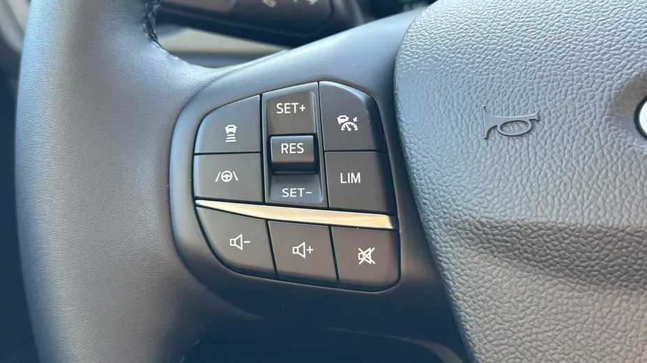 FORD Focus Focus 1.0 EcoBoost mHEV Active X aut Nowy