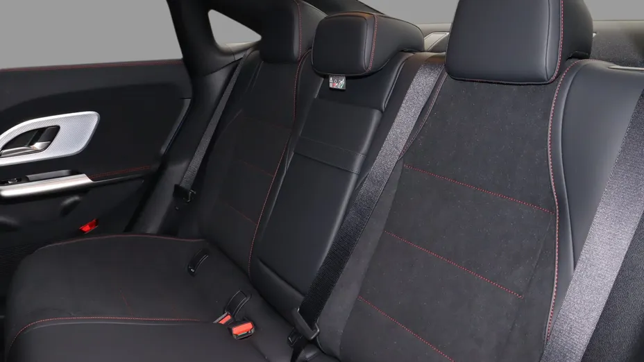 MERCEDES-BENZ CLA CLA 200 mHEV 7G-DCT Nowy