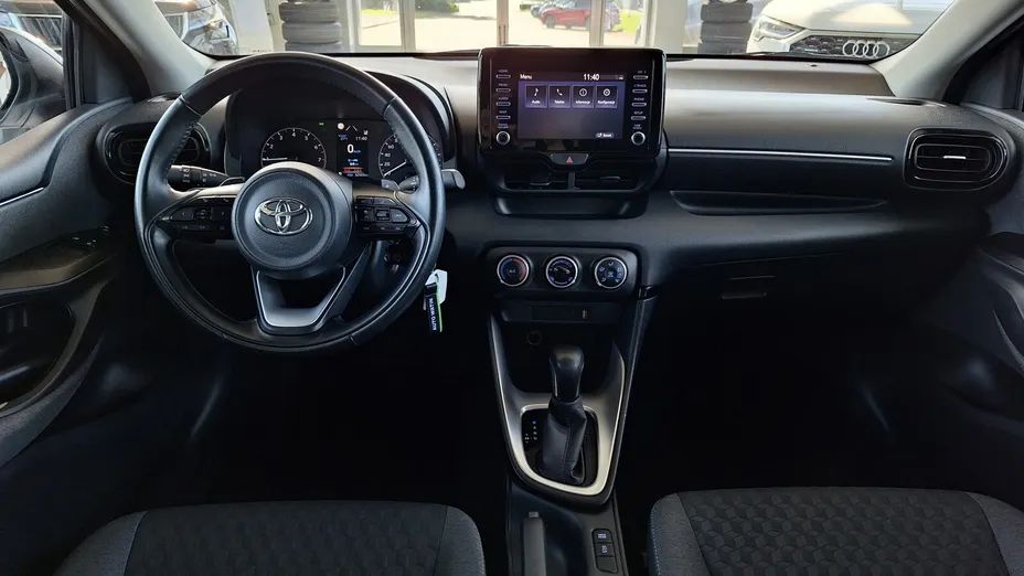 TOYOTA Yaris Yaris 1.5 Comfort CVT