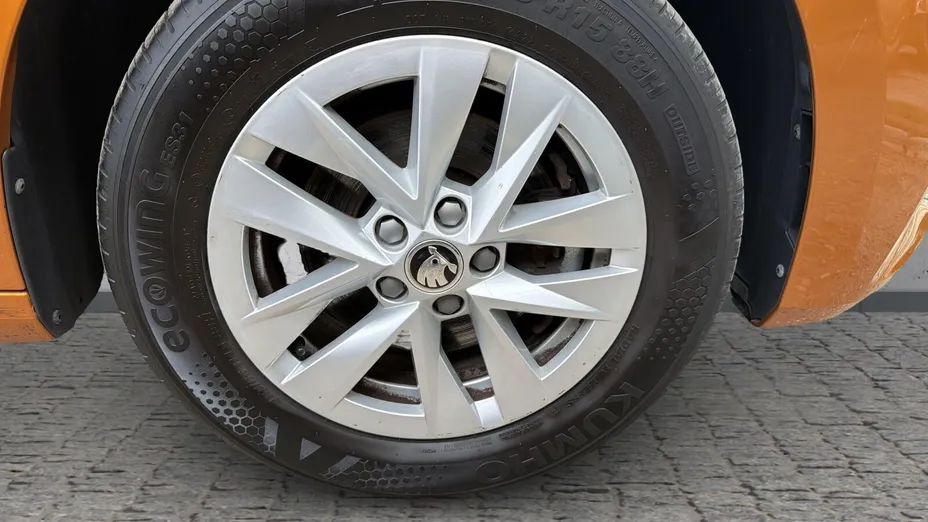 SKODA Fabia Fabia 1.0 TSI Ambition