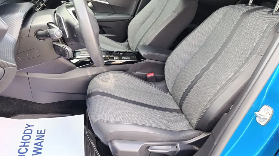 PEUGEOT 2008 2008 PureTech 130 Allure S&S EAT8