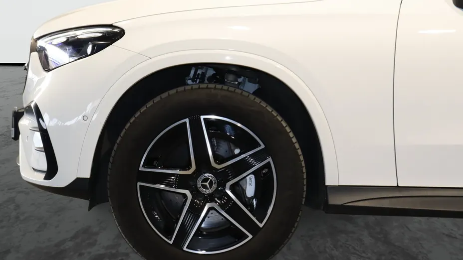 MERCEDES-BENZ GLC GLC 300 e 4-Matic AMG Line