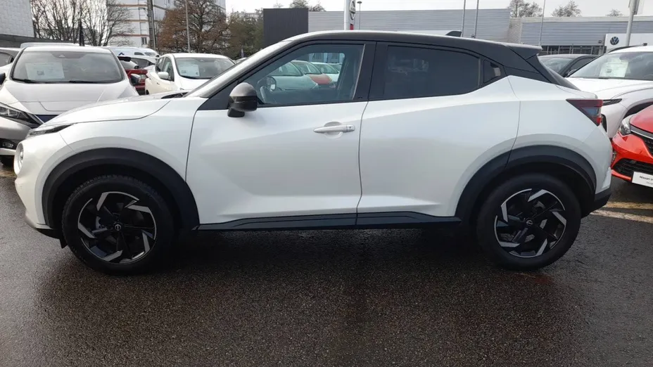 NISSAN Juke -