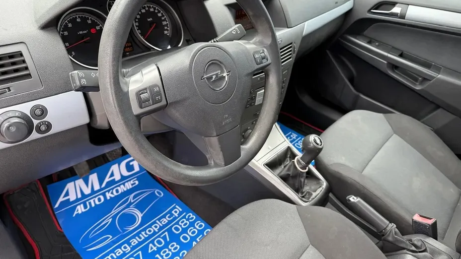 OPEL Astra -