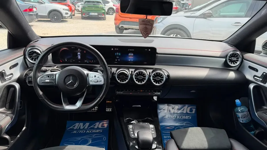MERCEDES-BENZ CLA -