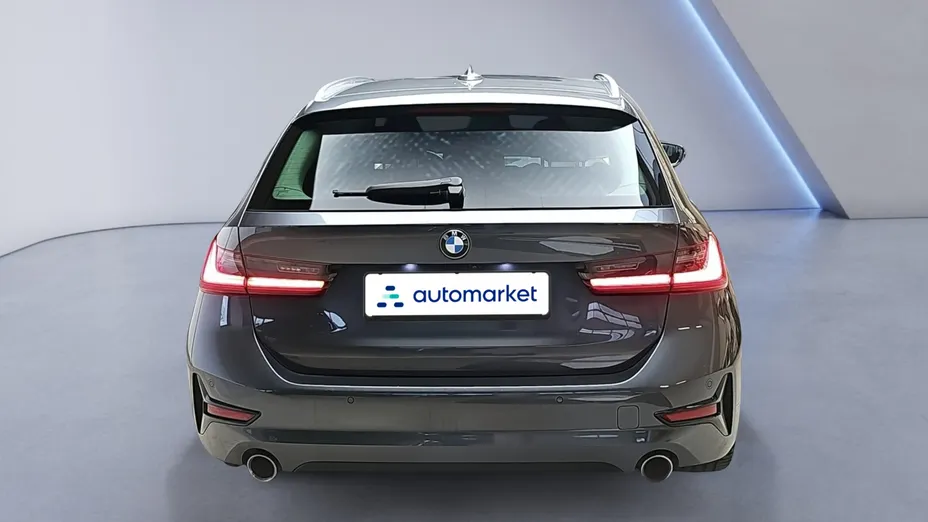 BMW Seria 3 330i xDrive aut