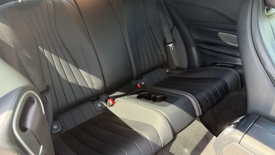 MERCEDES-BENZ E Klasa E 450 Coupe 4-Matic AMG