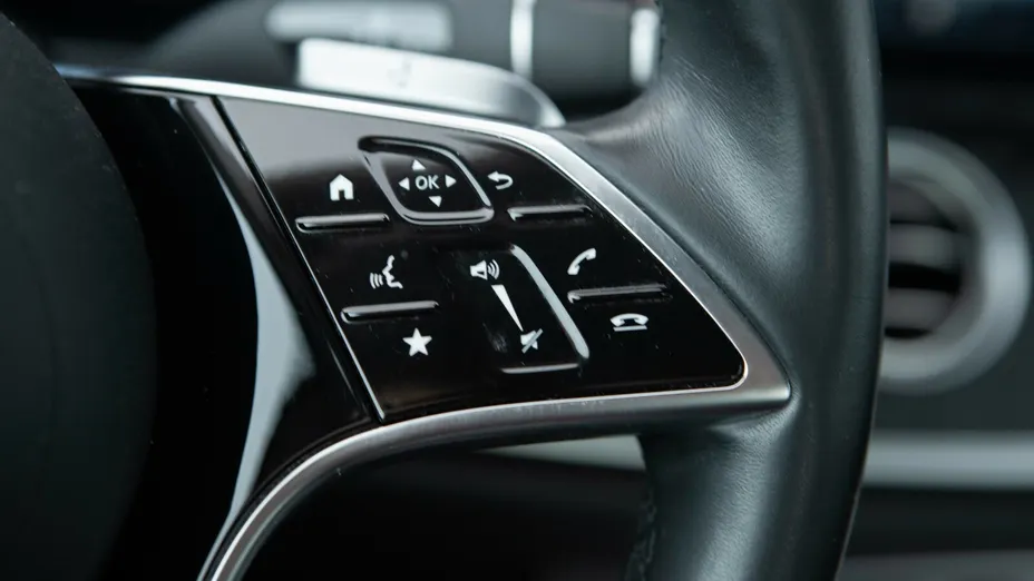 MERCEDES-BENZ E Klasa E 300 de Exclusive