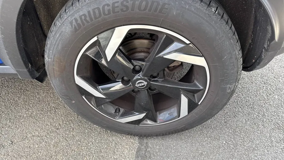 NISSAN Juke -