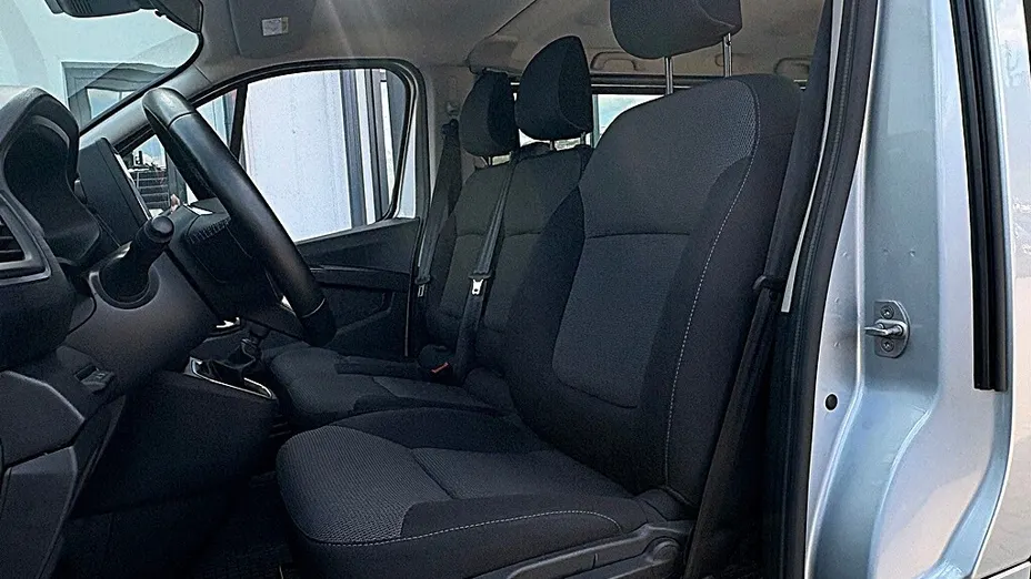 RENAULT Trafic Trafic 2.0 dCi L2H1 HD Extra