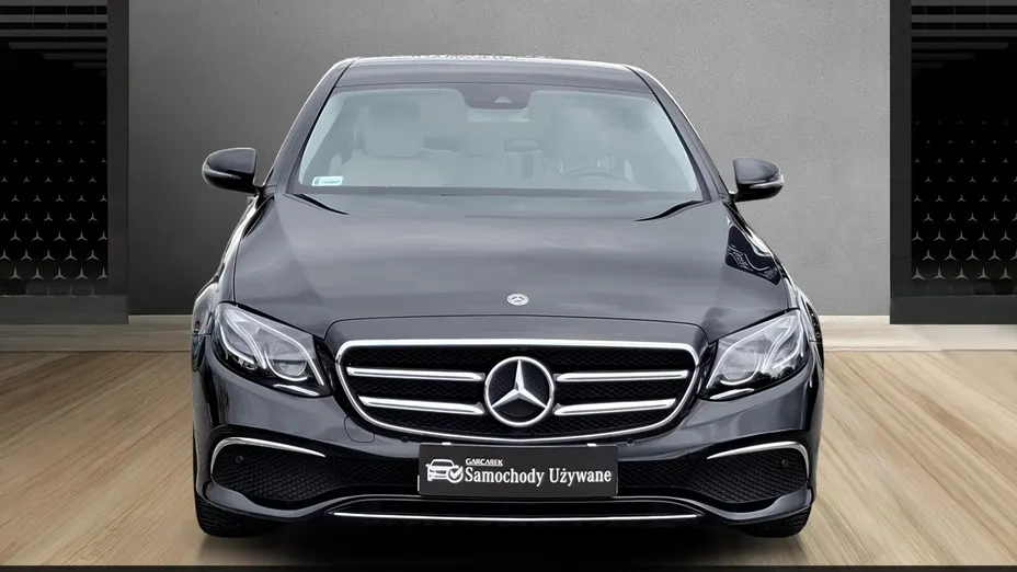 MERCEDES-BENZ E Klasa E 220 d Avantgarde