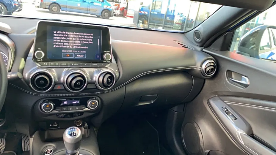 NISSAN Juke -