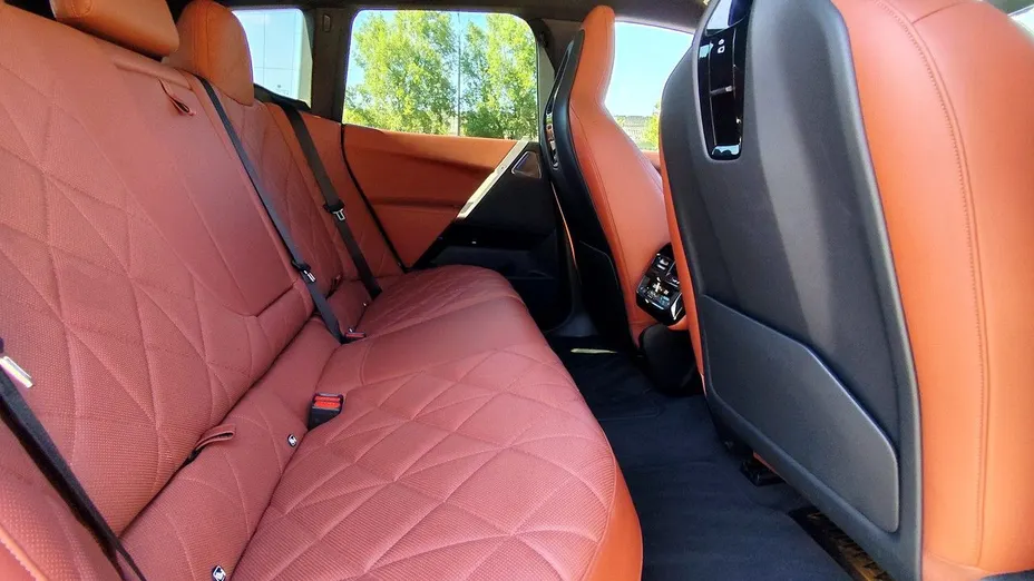 BMW iX iX M60 111.5kWh